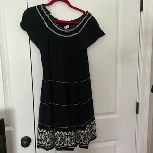 Mac Studio Black and White Dress